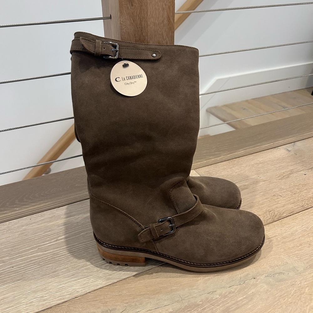 La Canadienne Suede Boots - size 9.5